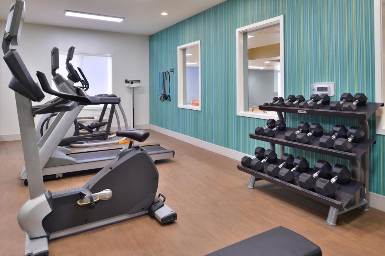 Holiday Inn Express Stockton Southeast By Ihg Esterno foto