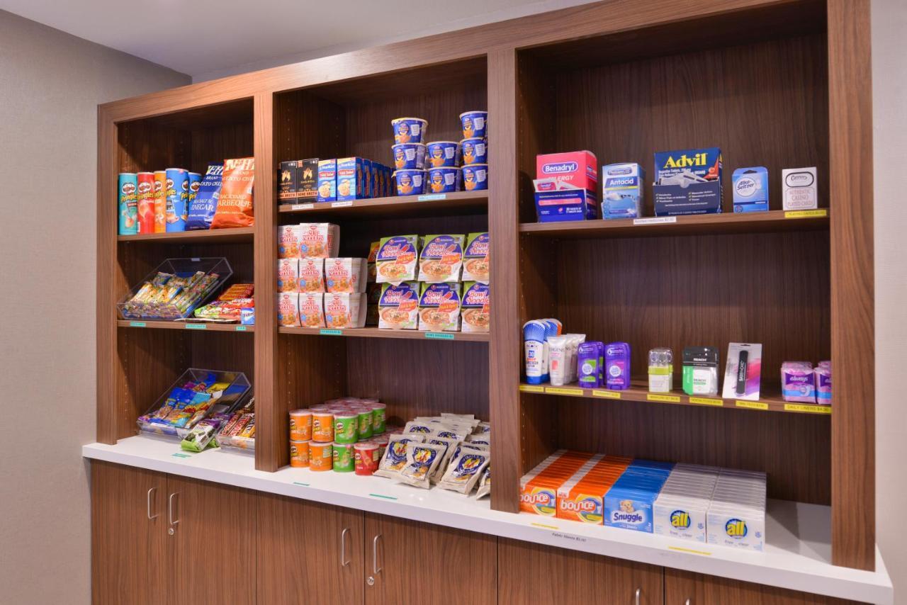 Holiday Inn Express Stockton Southeast By Ihg Esterno foto